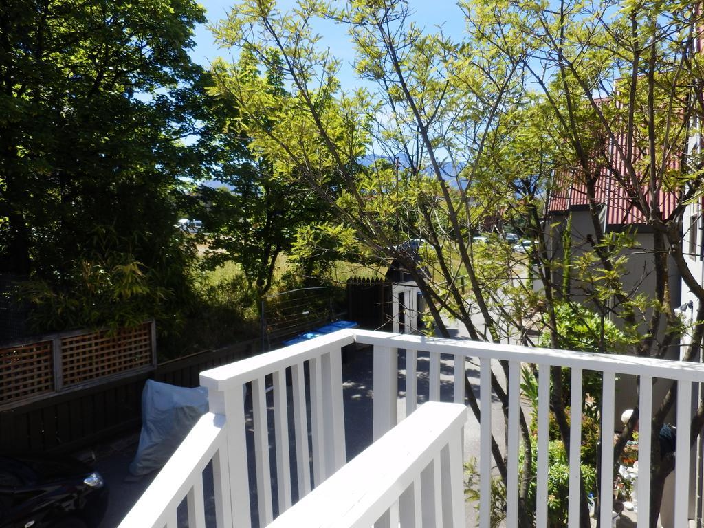Wakatipu View Apartments Квинстаун Номер фото