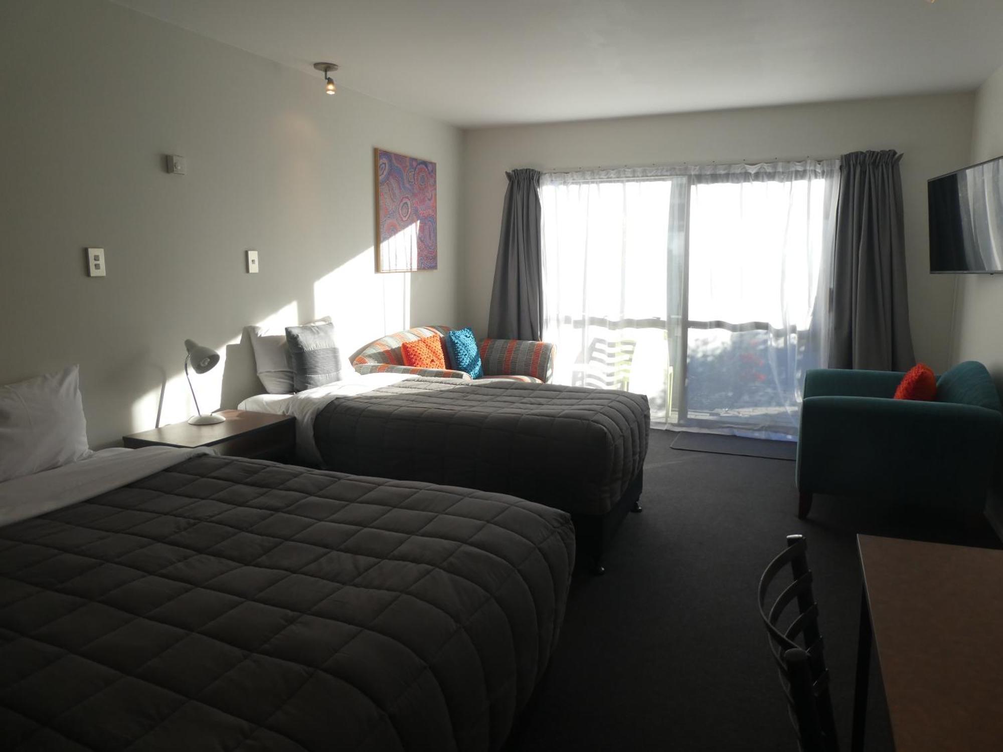 Wakatipu View Apartments Квинстаун Экстерьер фото